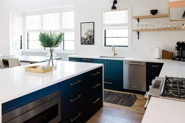Lewis RRI Cincinnati Handyman Services and Remodeler
